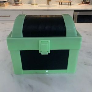 Ryan’s World Glow in the Dark Treasure Box